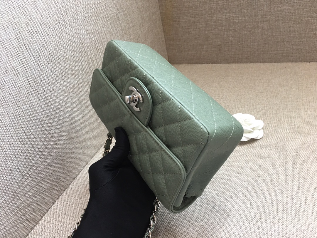 Small Classic Flap Caviar Bag A01116 Dark Green/Silver